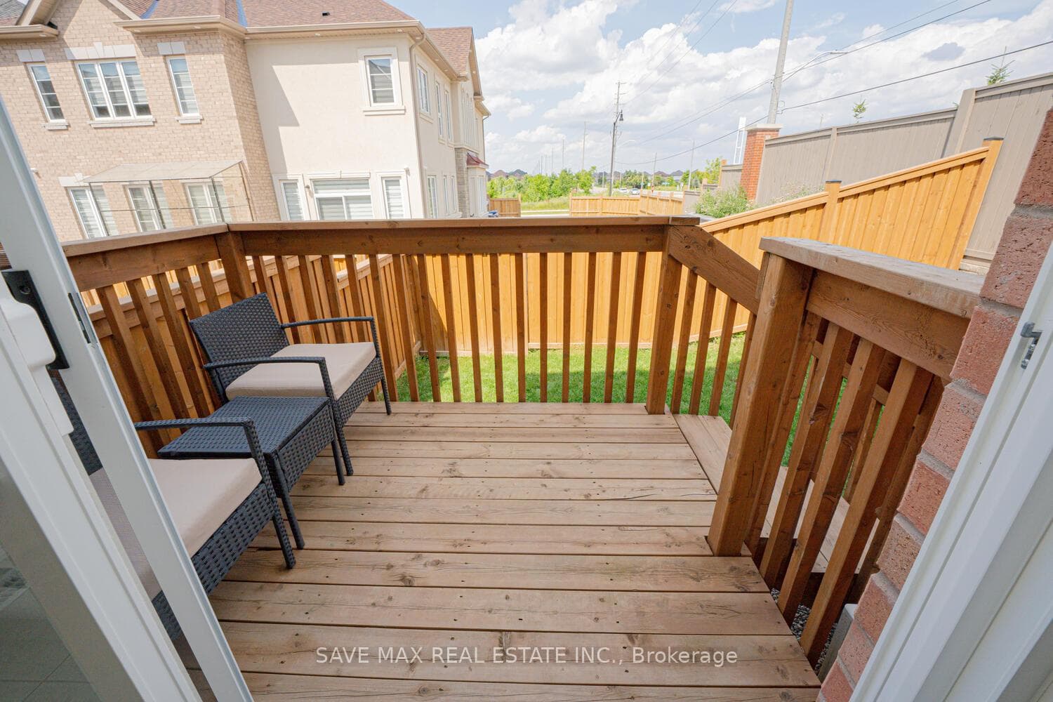46 Pearman Crescent photo 31