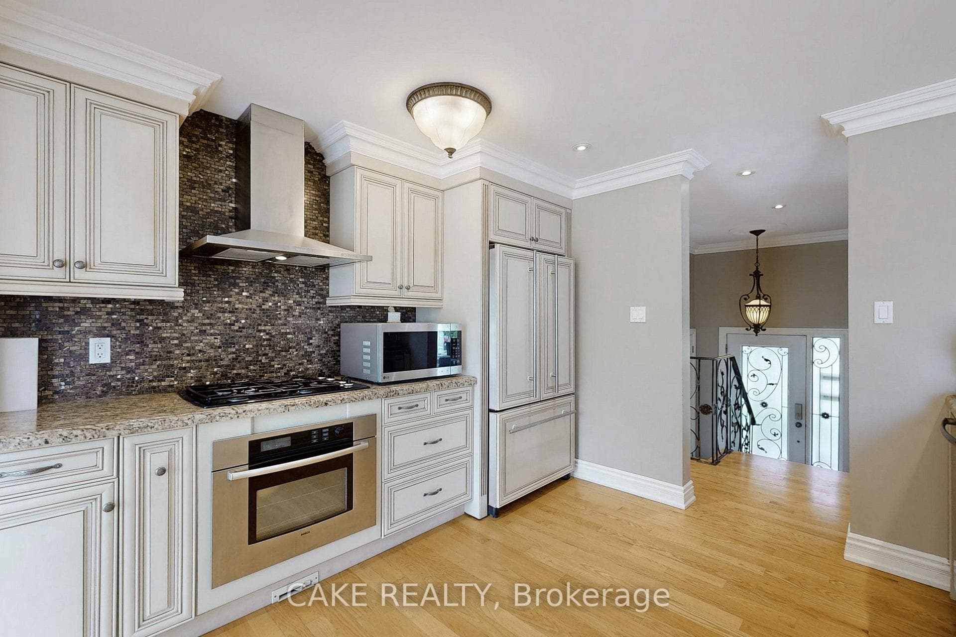 73 Moore Park Drive photo 10