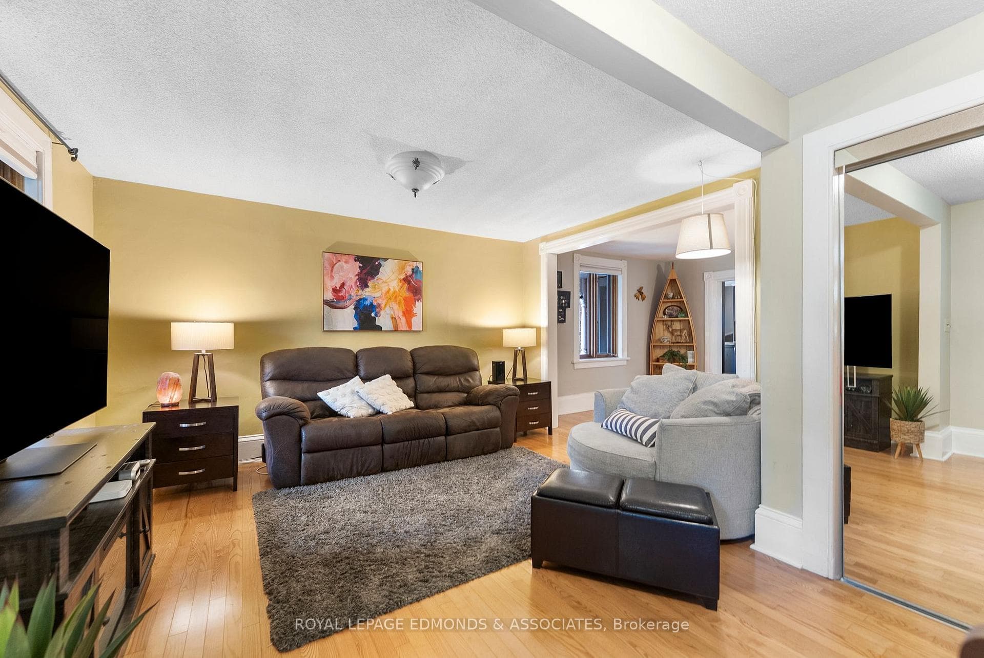 214 Fraser Street photo 8