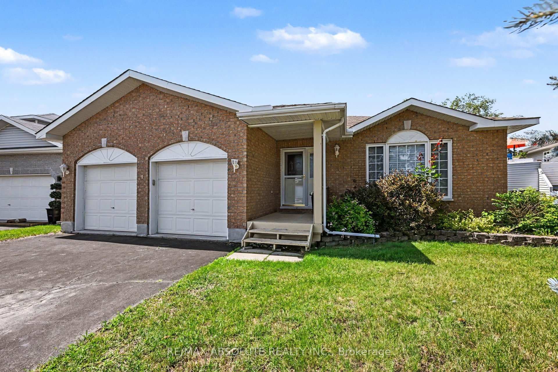 1 River Ridge Crescent photo 42
