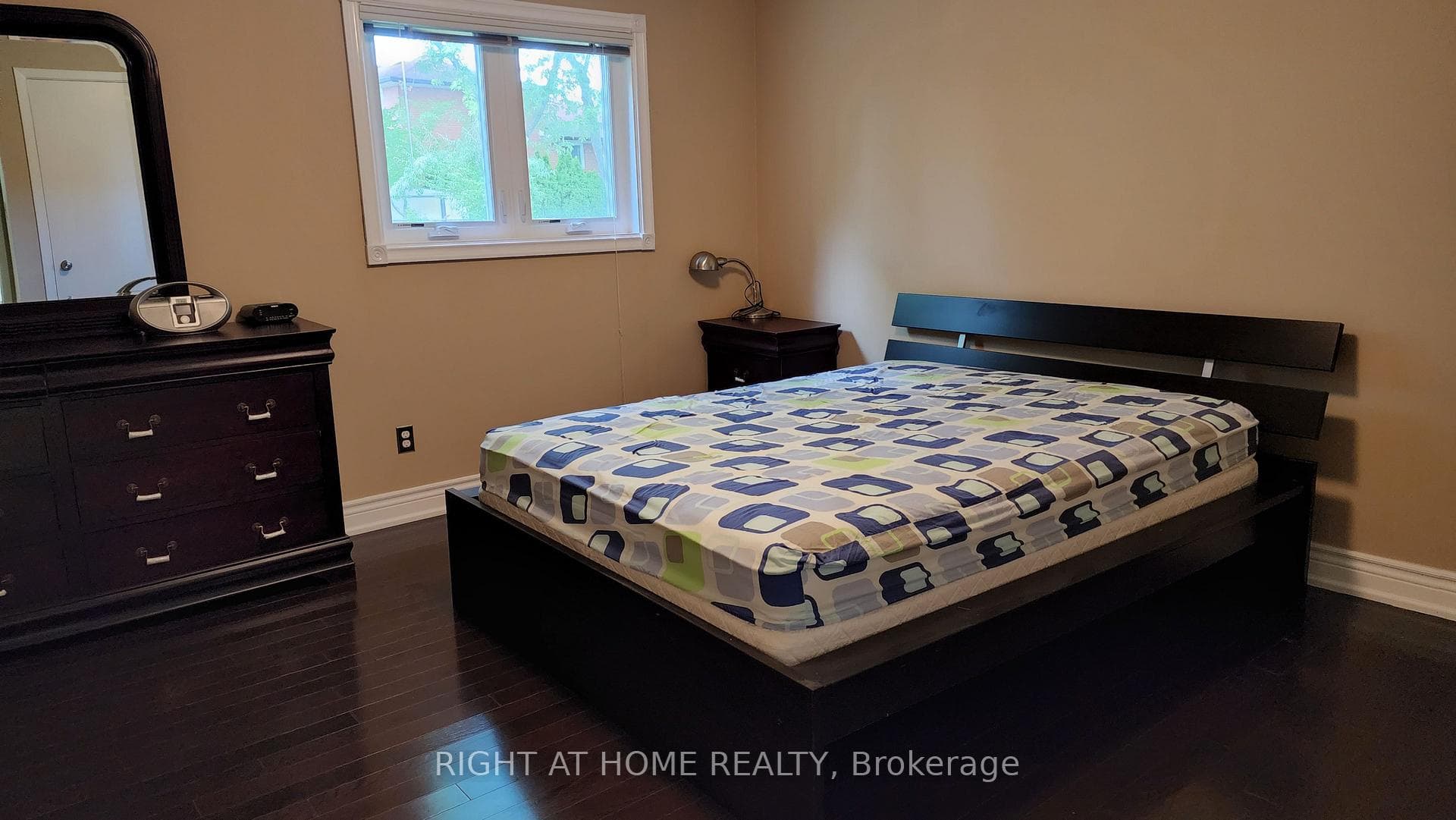 3330 Verhoeven Drive photo 7