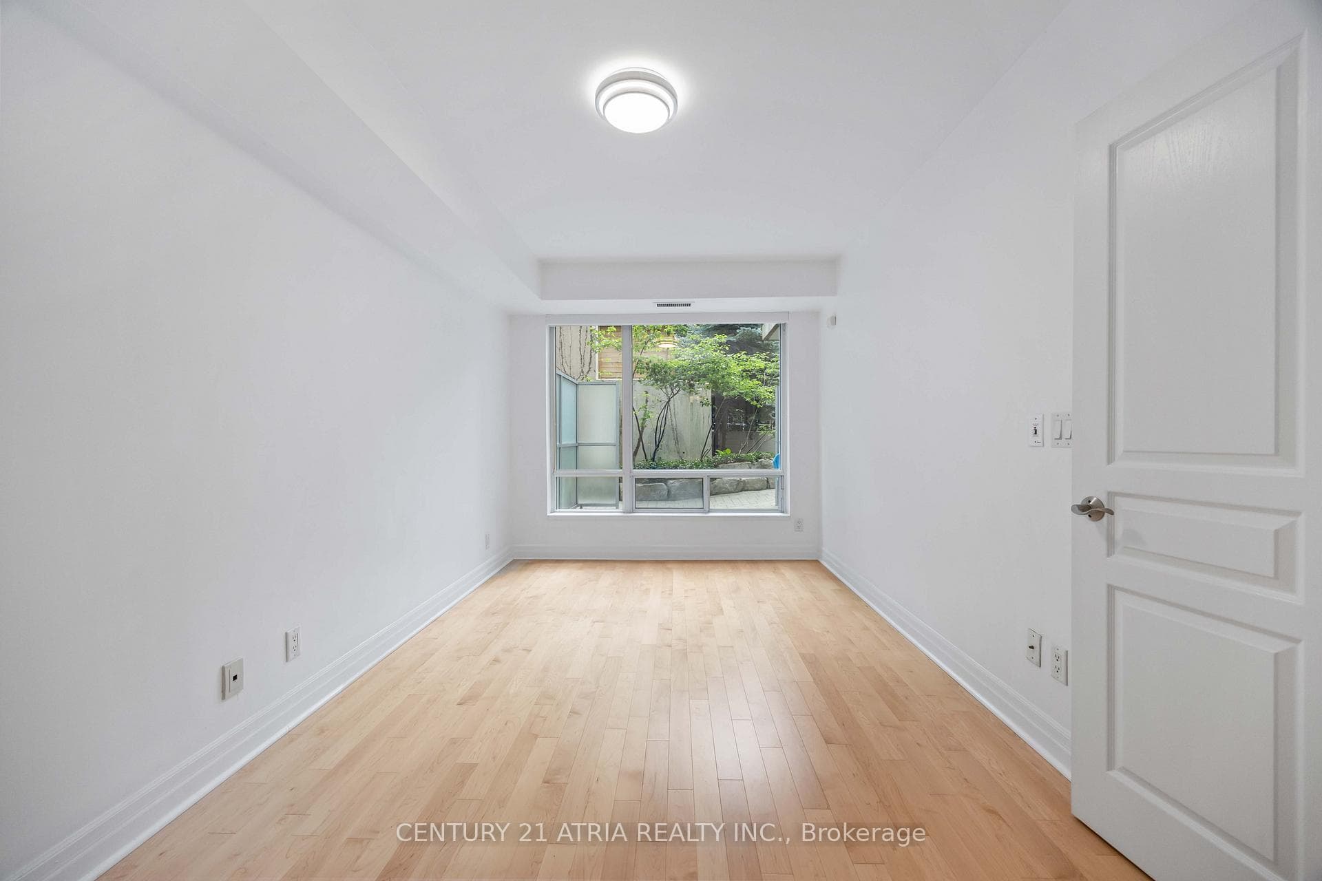 1801 Bayview Avenue Unit 107 photo 20