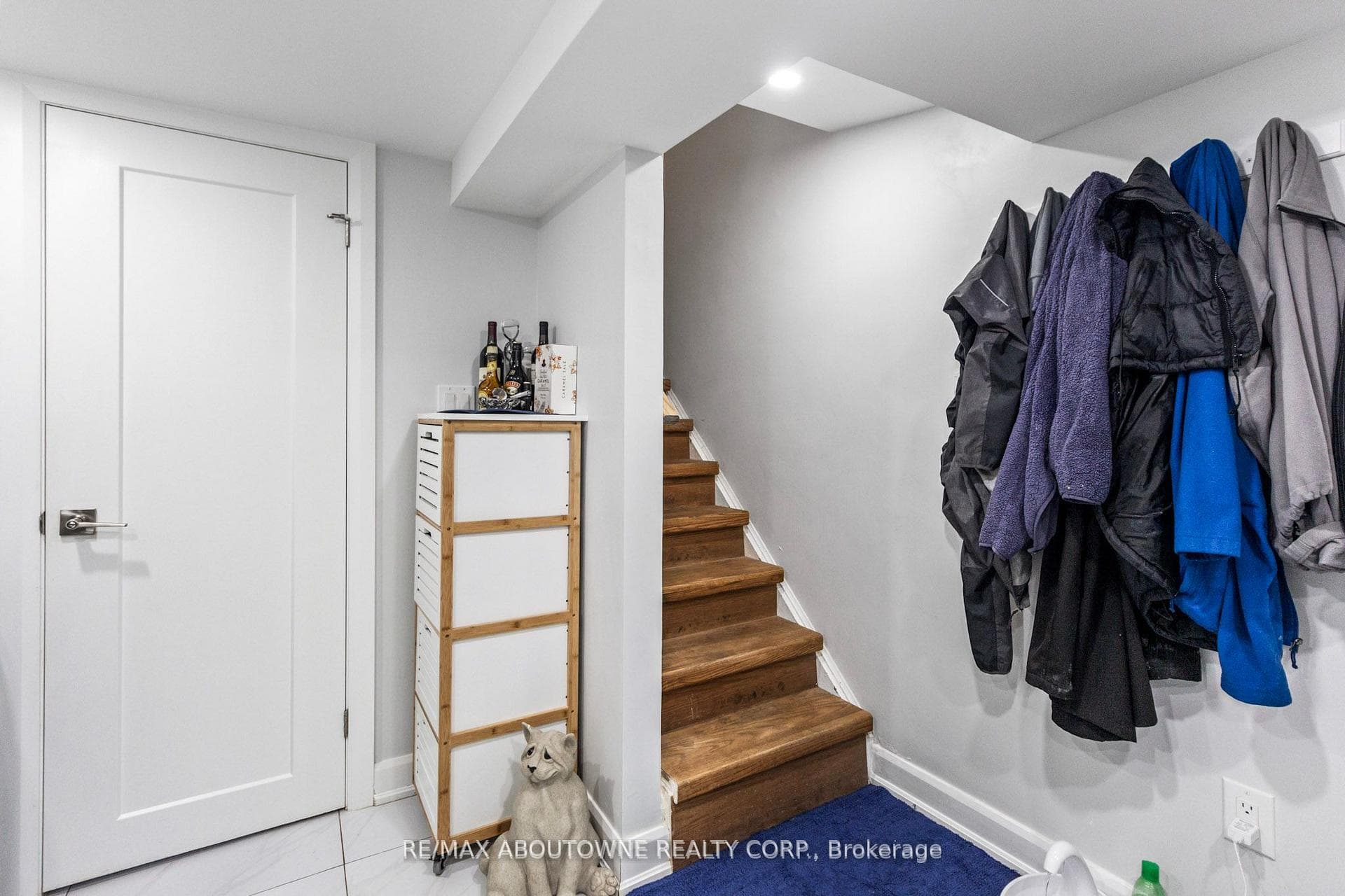 136 Brantdale Avenue photo 26