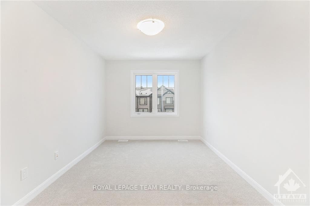 910 LIXNAW Court photo 26