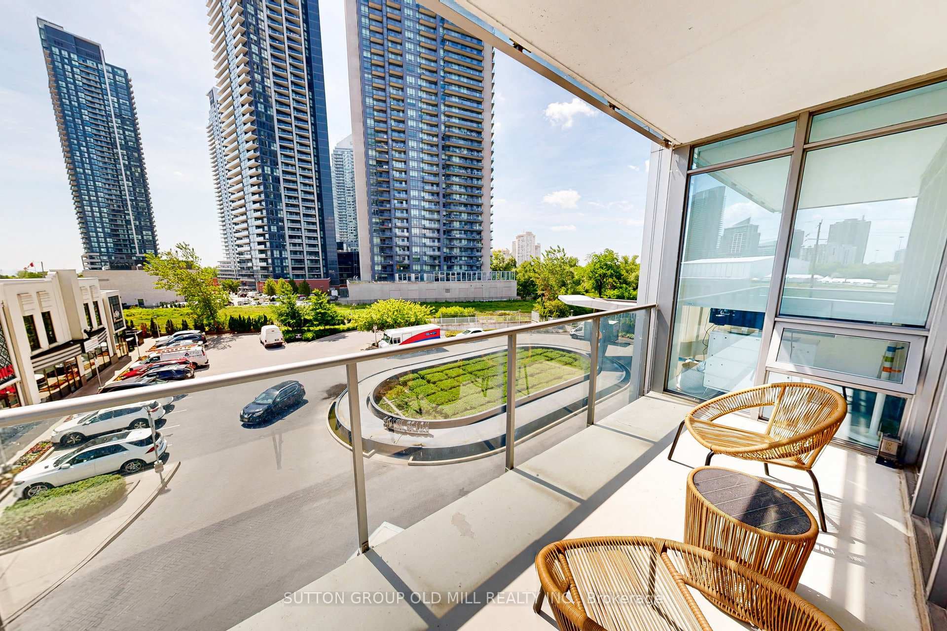 90 Park Lawn Road Unit 308 photo 36