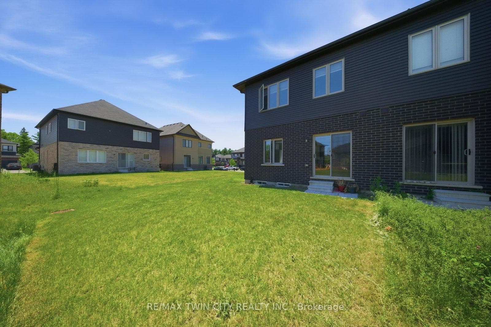 26 Copeman Avenue photo 35