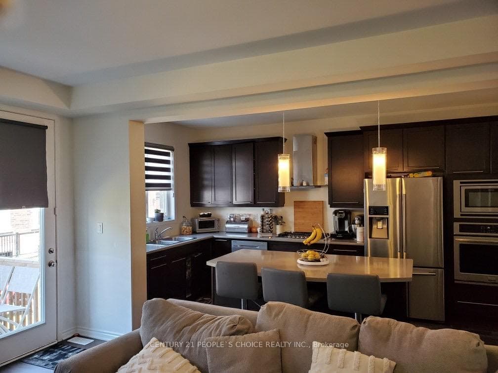 1191 Leger Way photo 6