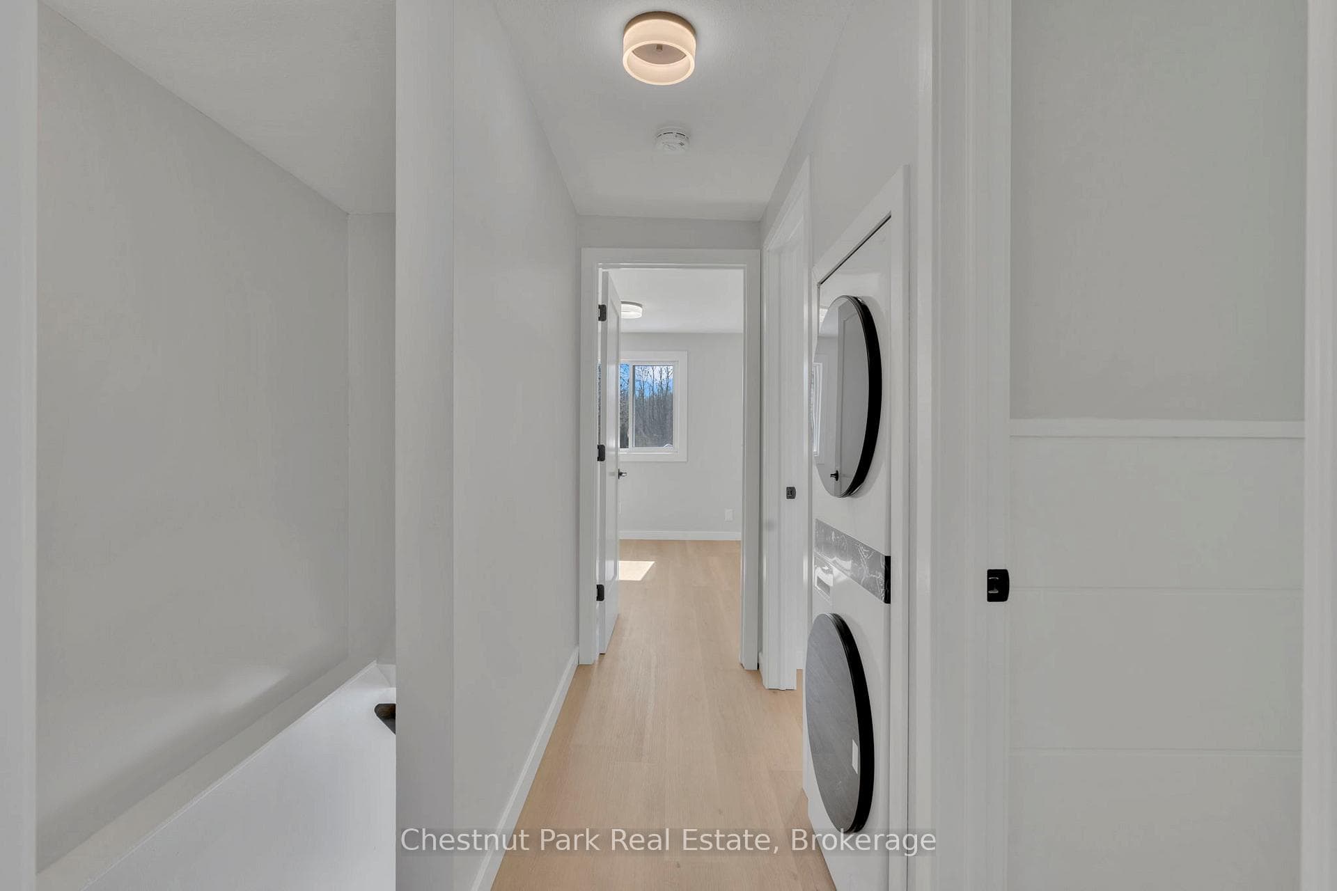 516 Tenth Street photo 18