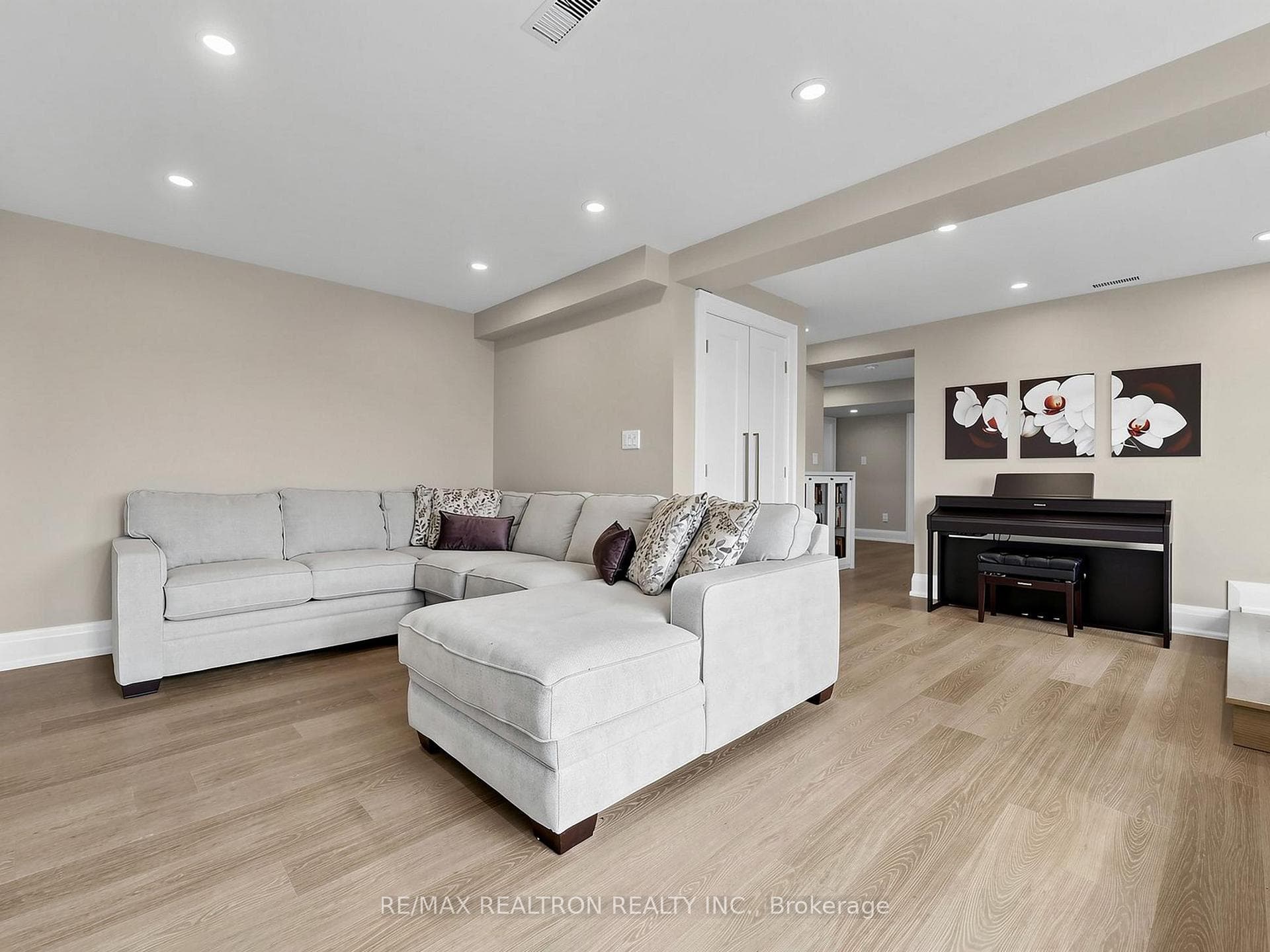 49 Castlegrove Boulevard photo 27