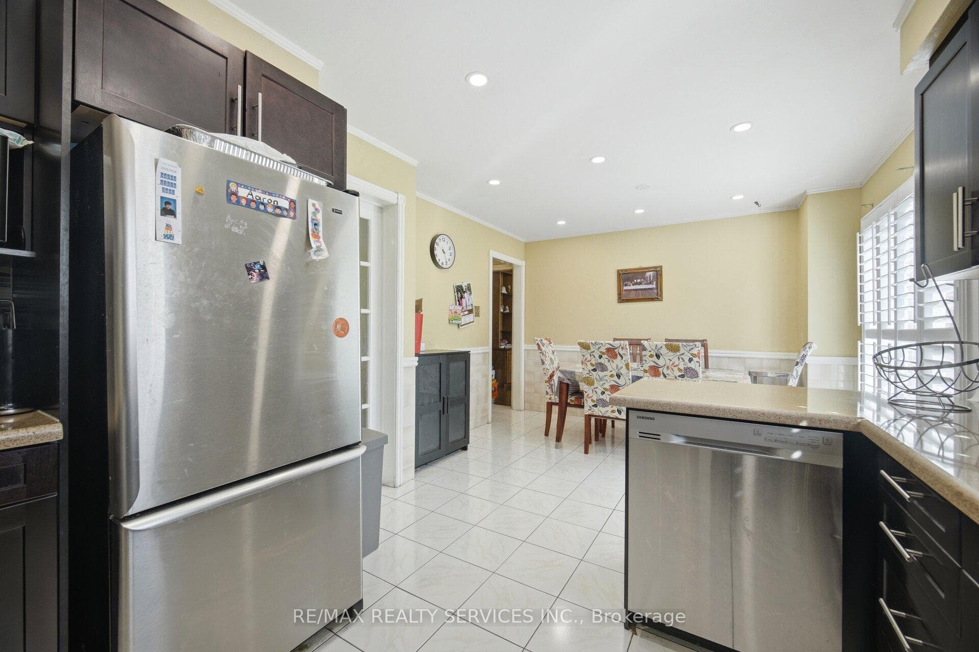 26 Sunforest Drive photo 14