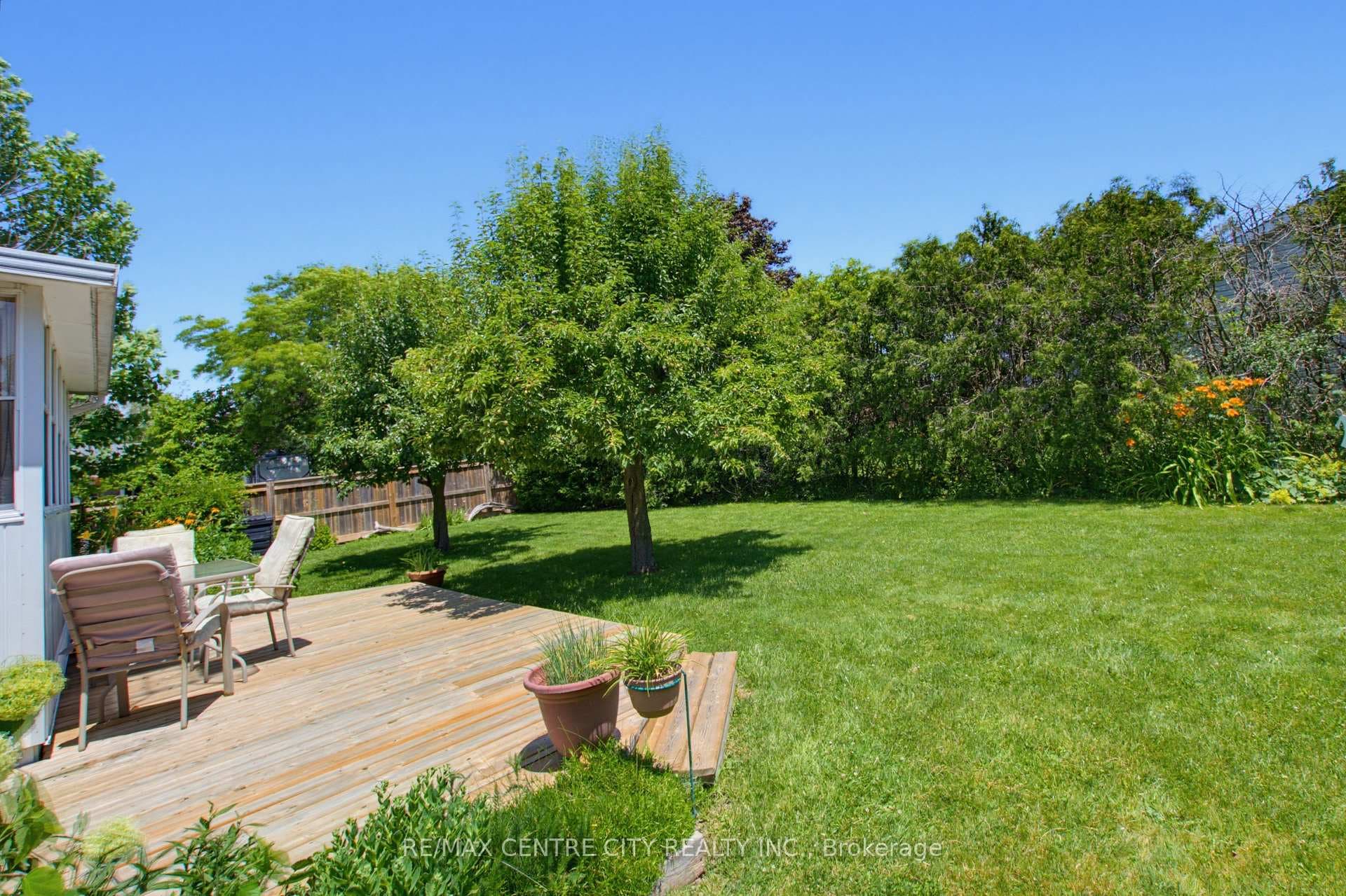 89 Butler Drive photo 44