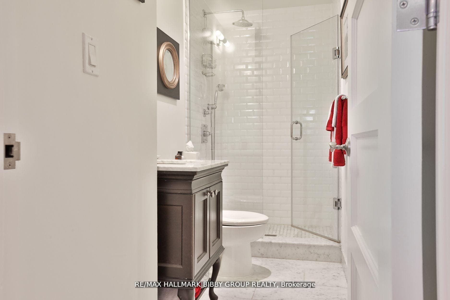 22 Leader Lane Unit 520 photo 16