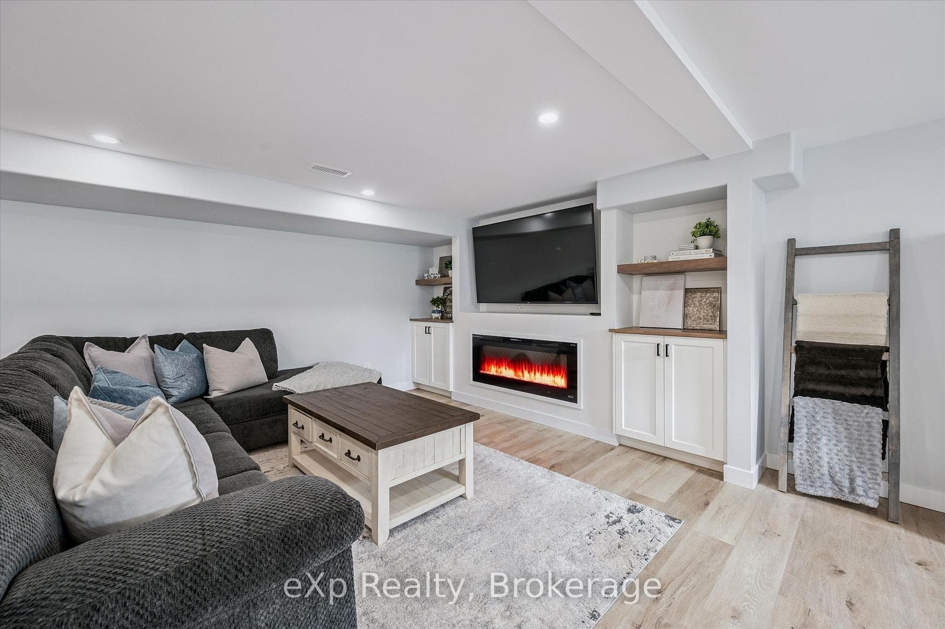 14 Glenwood Avenue photo 25
