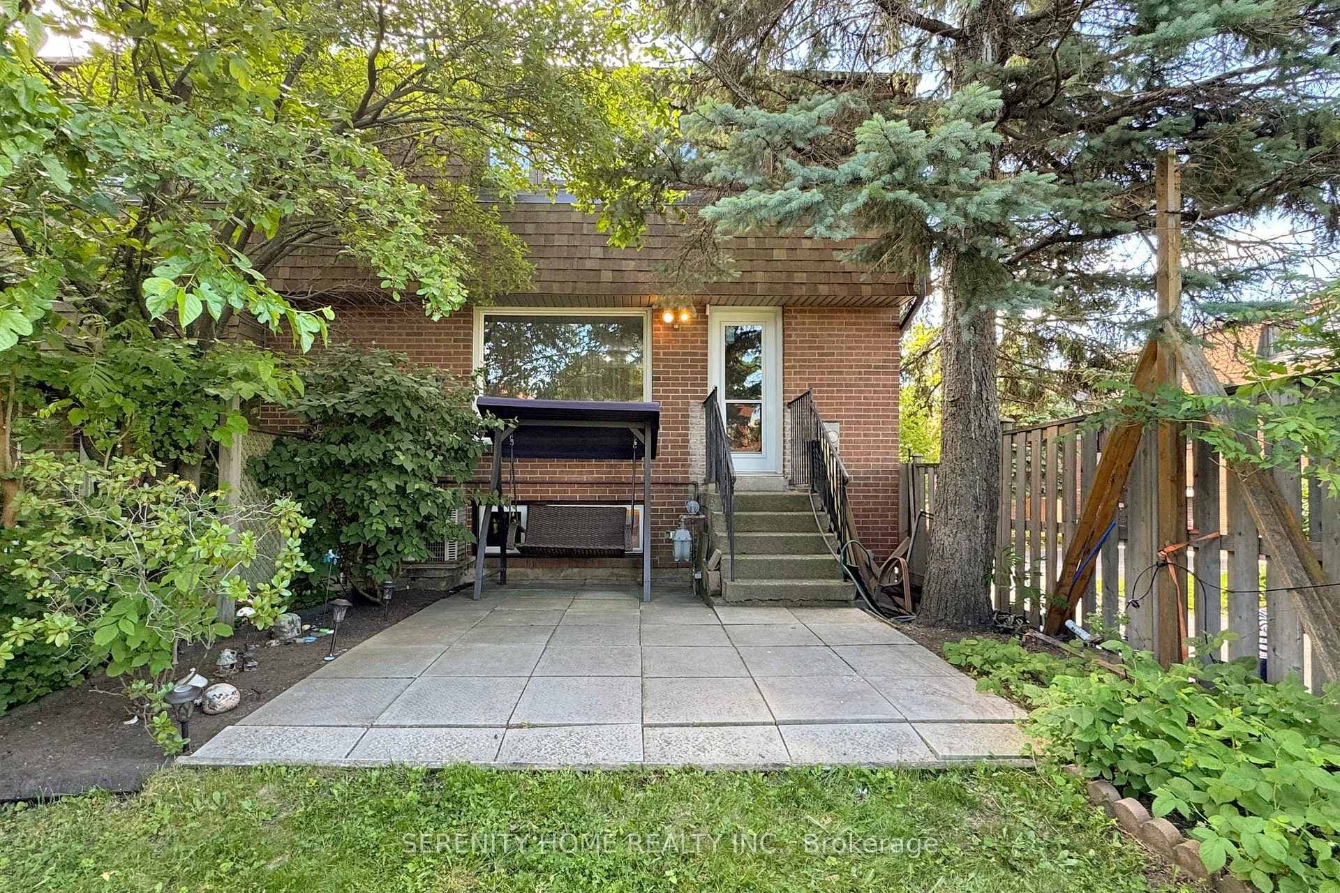 1051 Cedarglen Gate Unit #53 photo 31