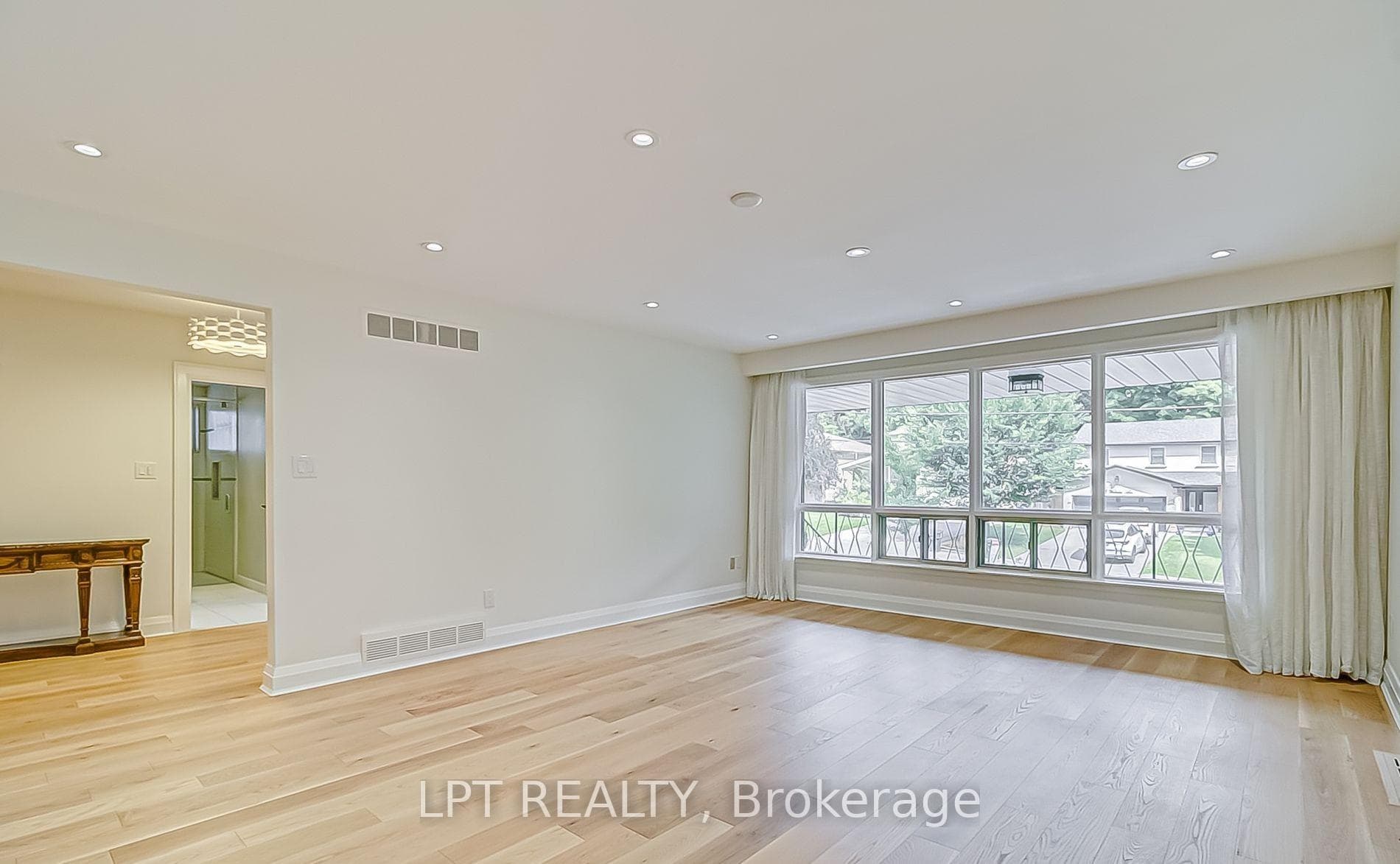 47 Waterloo Avenue photo 6