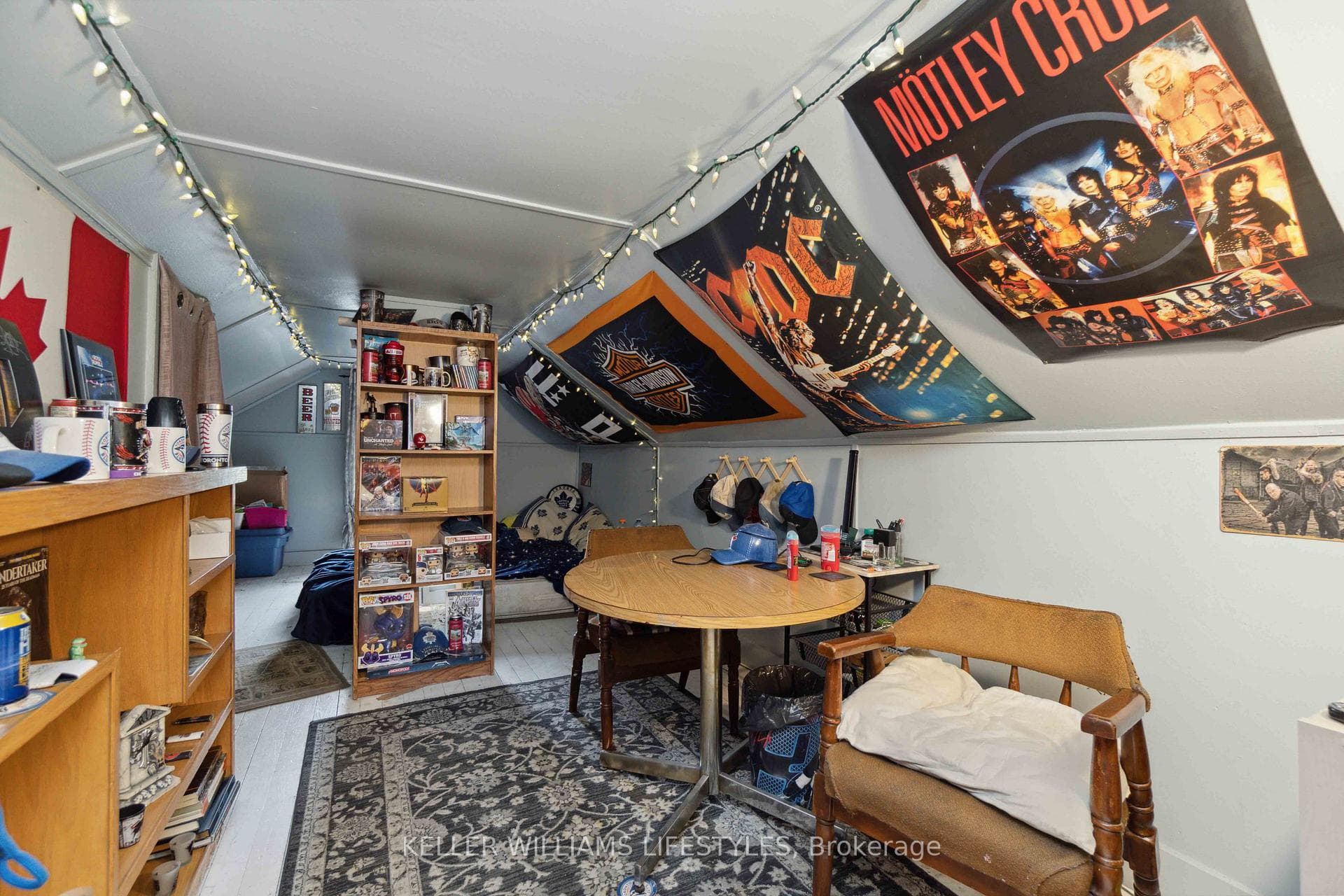 356 EXMOUTH Street photo 13