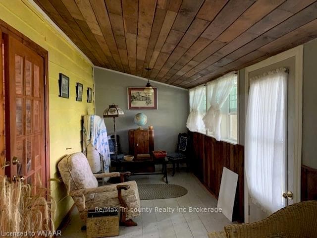 4662 PLANK Road photo 3