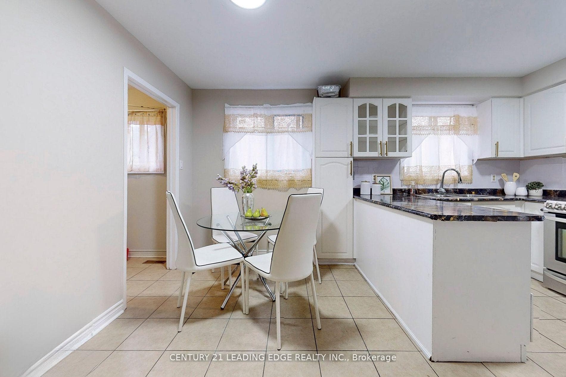 25 Ivan Daniels Drive photo 12