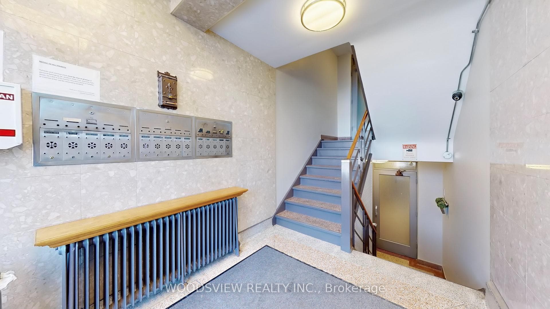 554 Harvie Avenue Unit 14 photo 3
