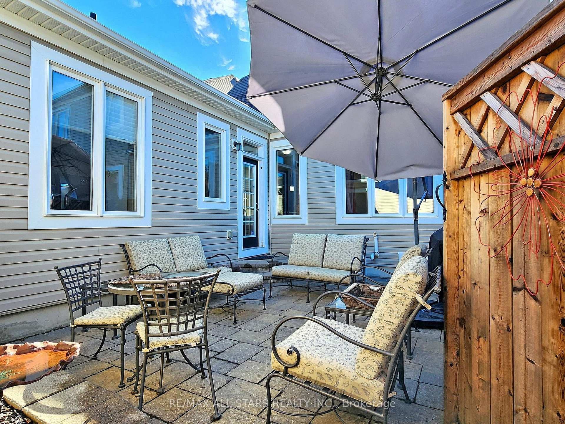 166 Carnwith Drive photo 36