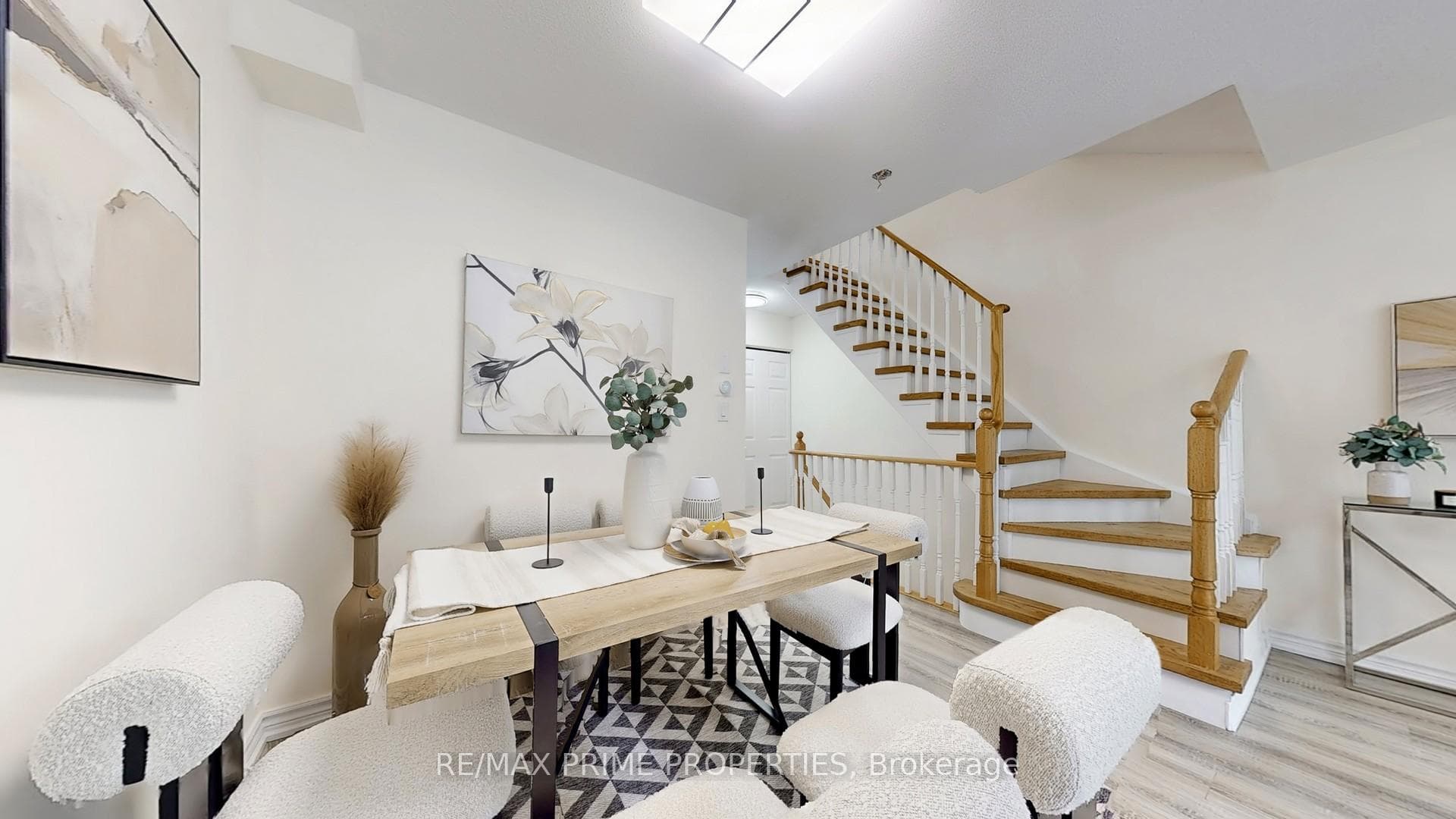 19 Rosebank Drive Unit 205 photo 8