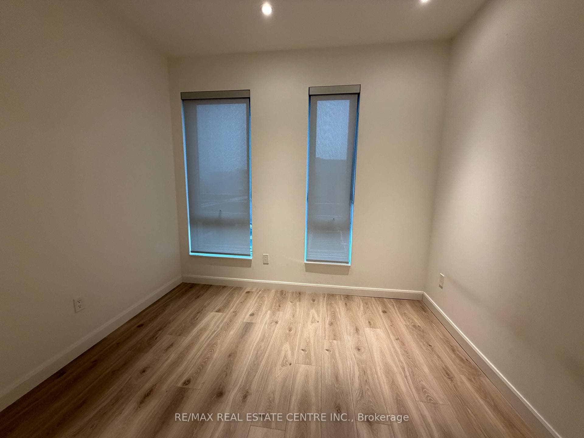 741 King Street Unit 301 photo 8