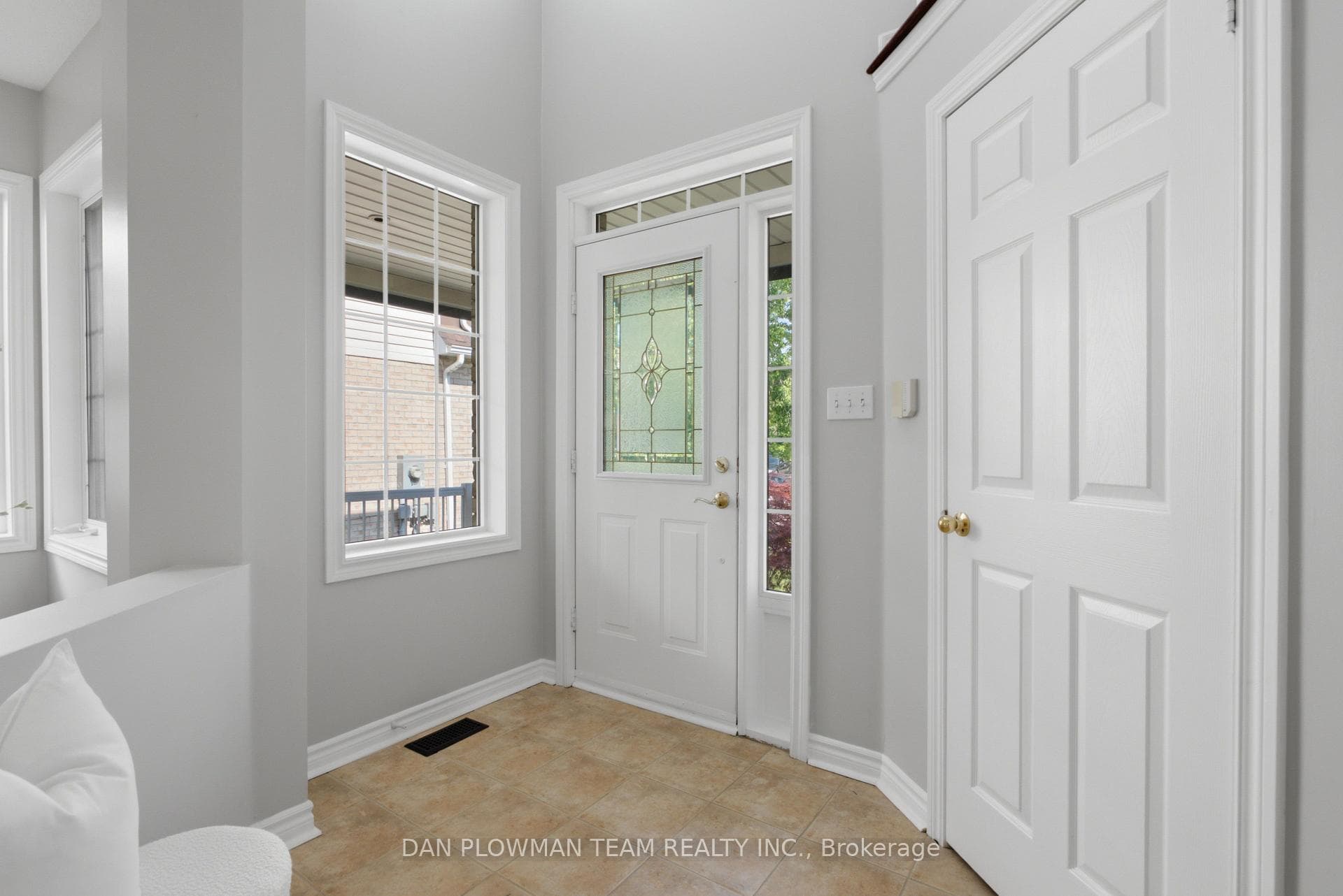 30 Weldon Street photo 2