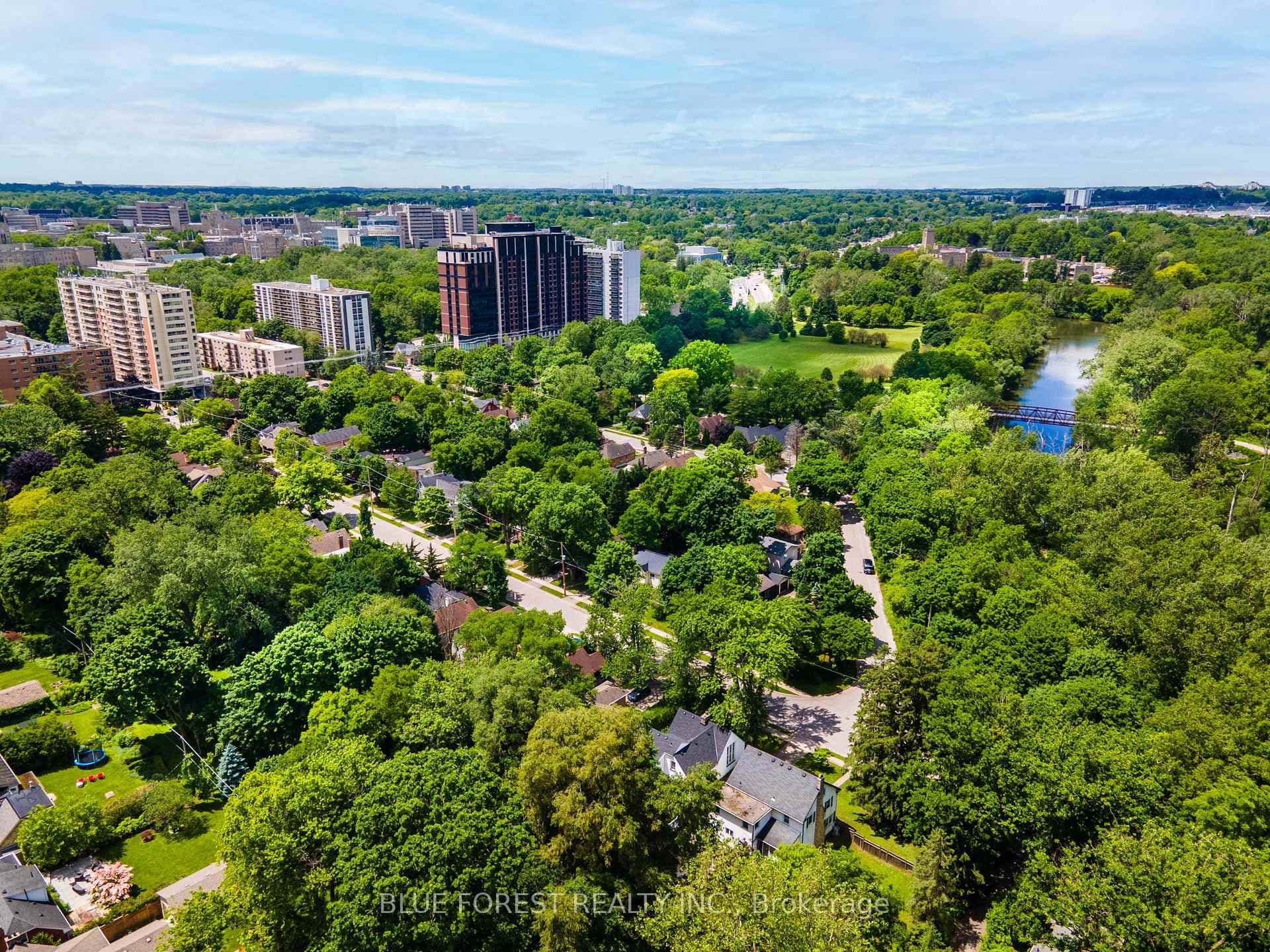 236 Bernard Avenue photo 34