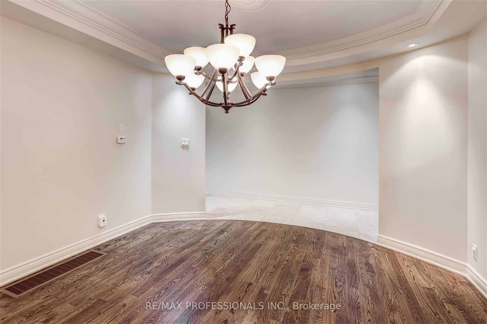330 Dalesford Road photo 7