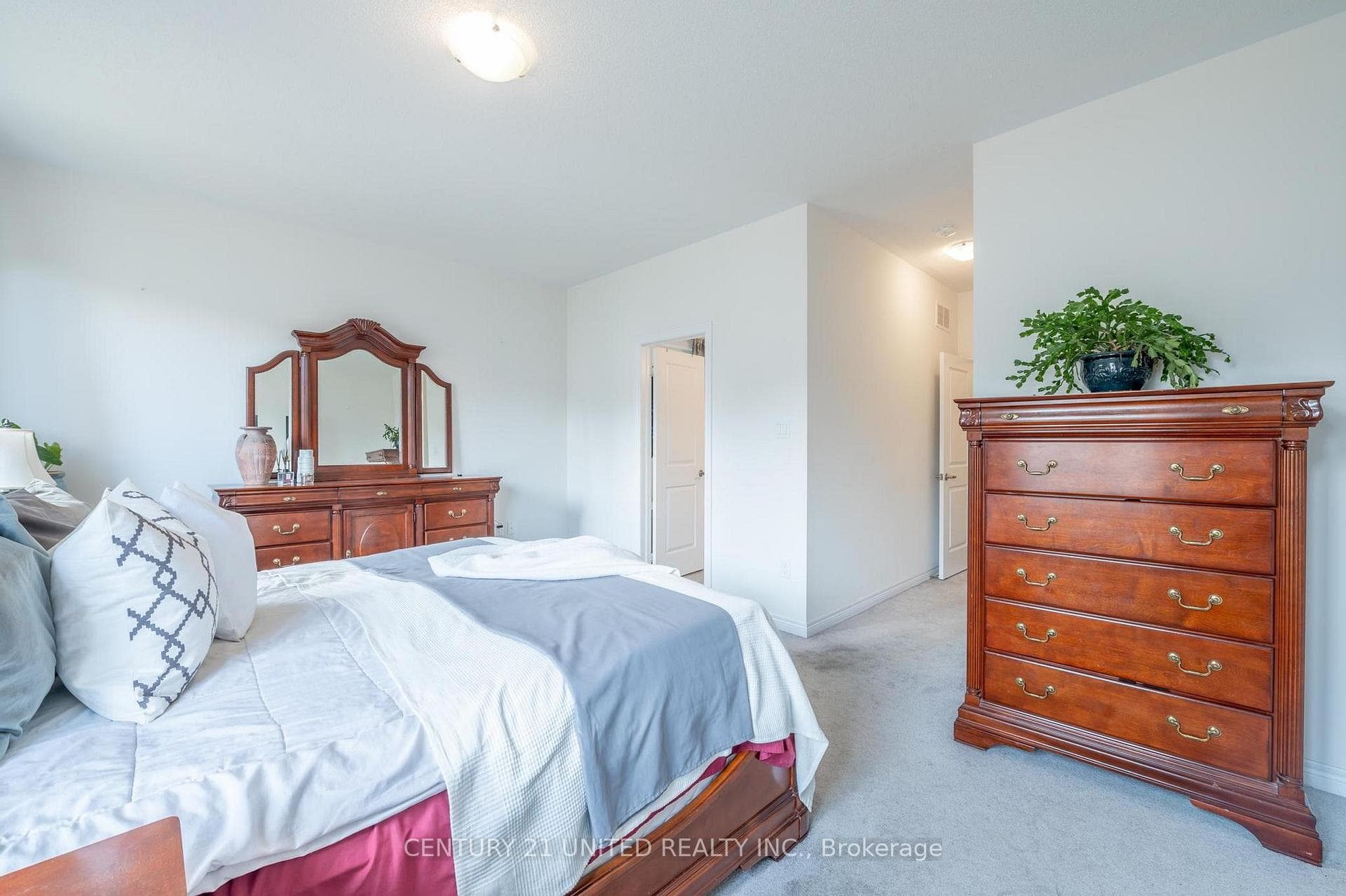41 Bromont Drive photo 29