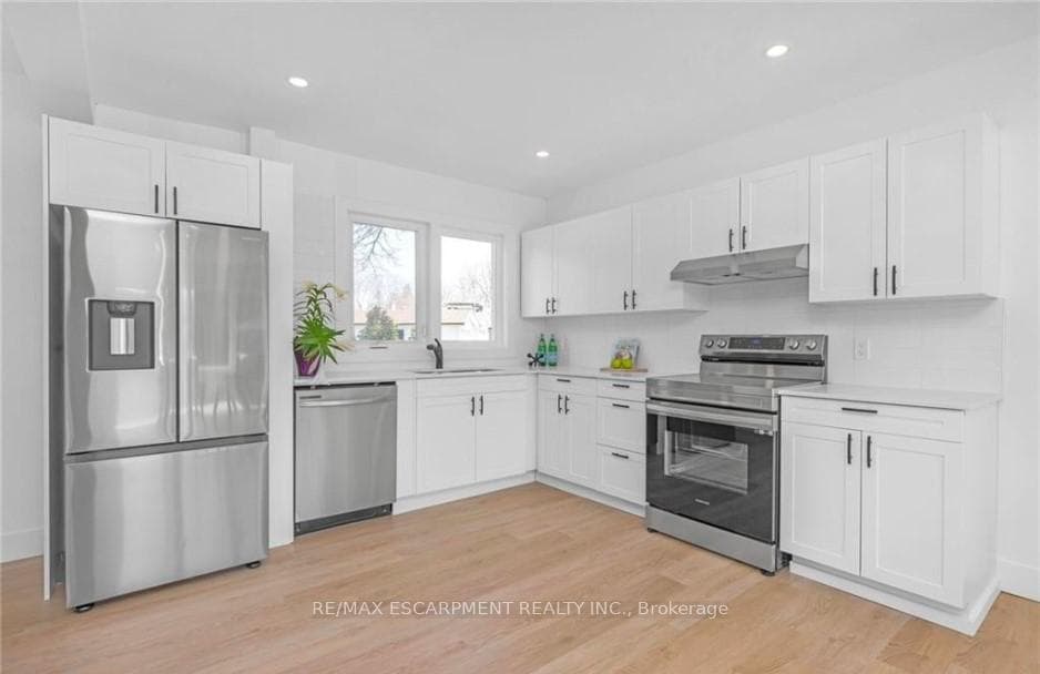1029 Shepherds Drive Unit MAIN photo 4