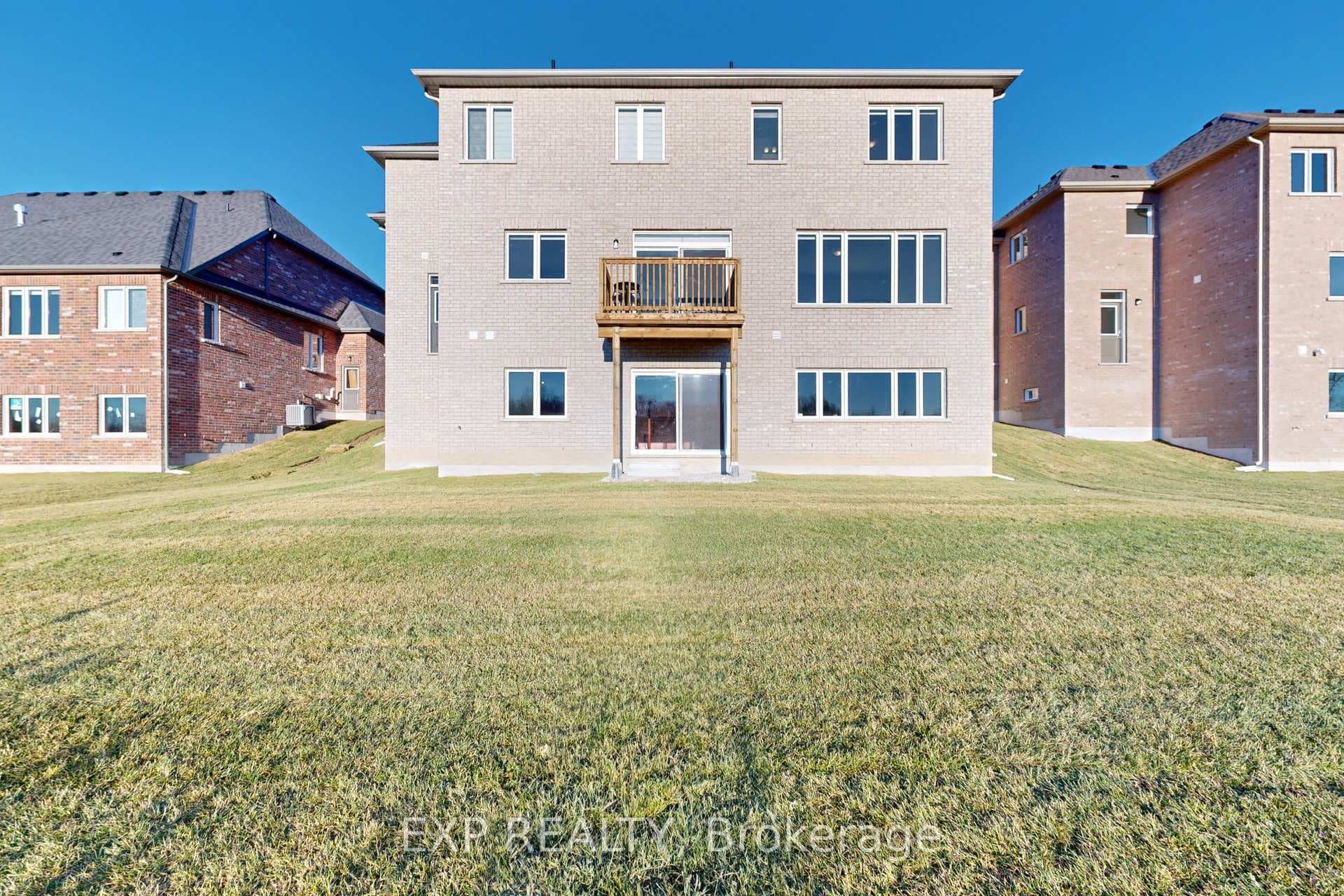 36 Golden Meadows Drive photo 38