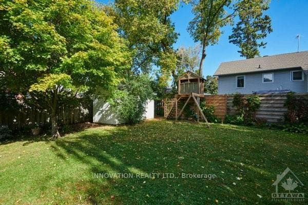 151 HENRY Street photo 22