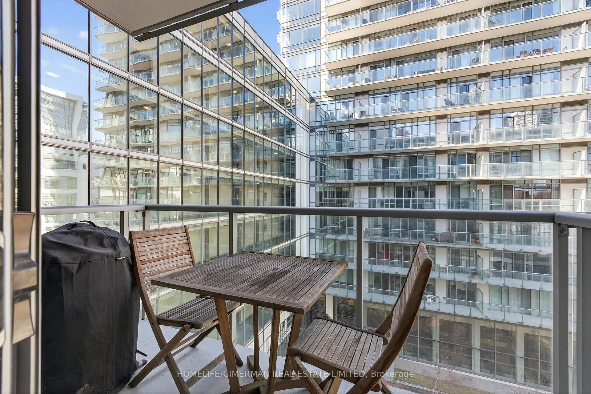 90 Stadium Road Unit 601 photo 25