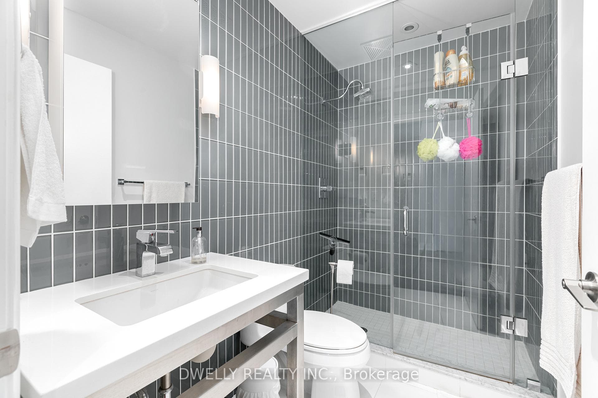 80 John Street Unit 1701 photo 13