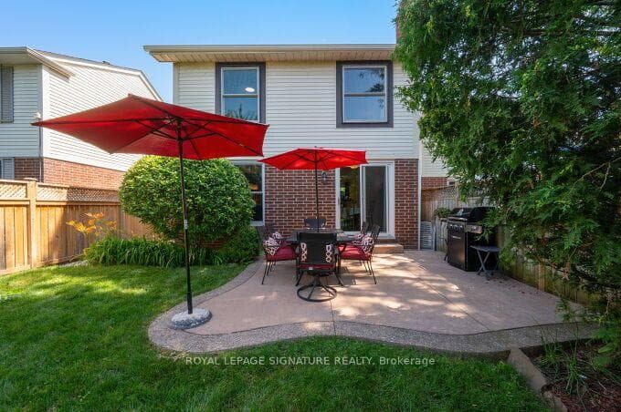 4212 Stonemason Crescent photo 41