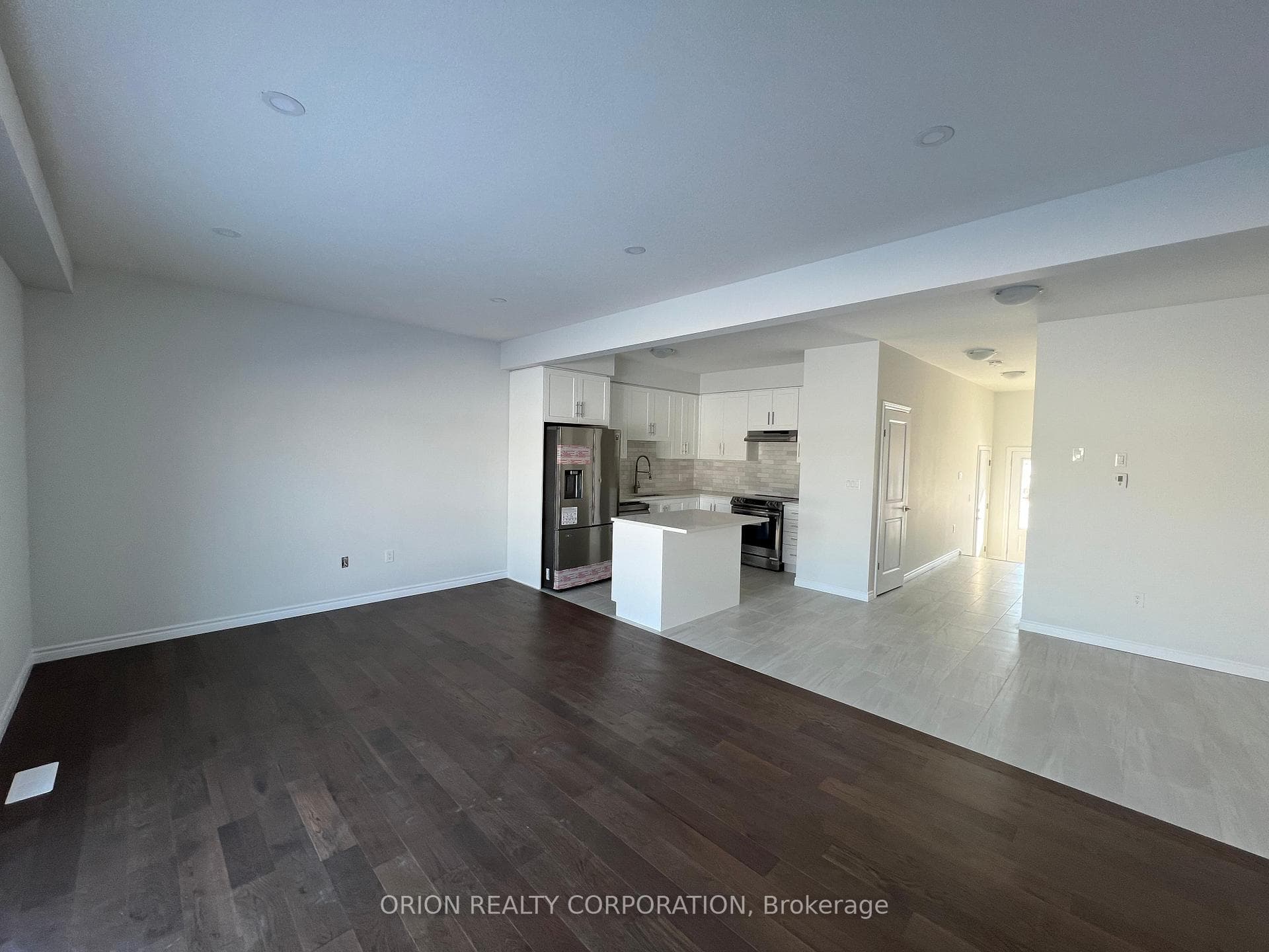 1385 Calais Drive photo 9
