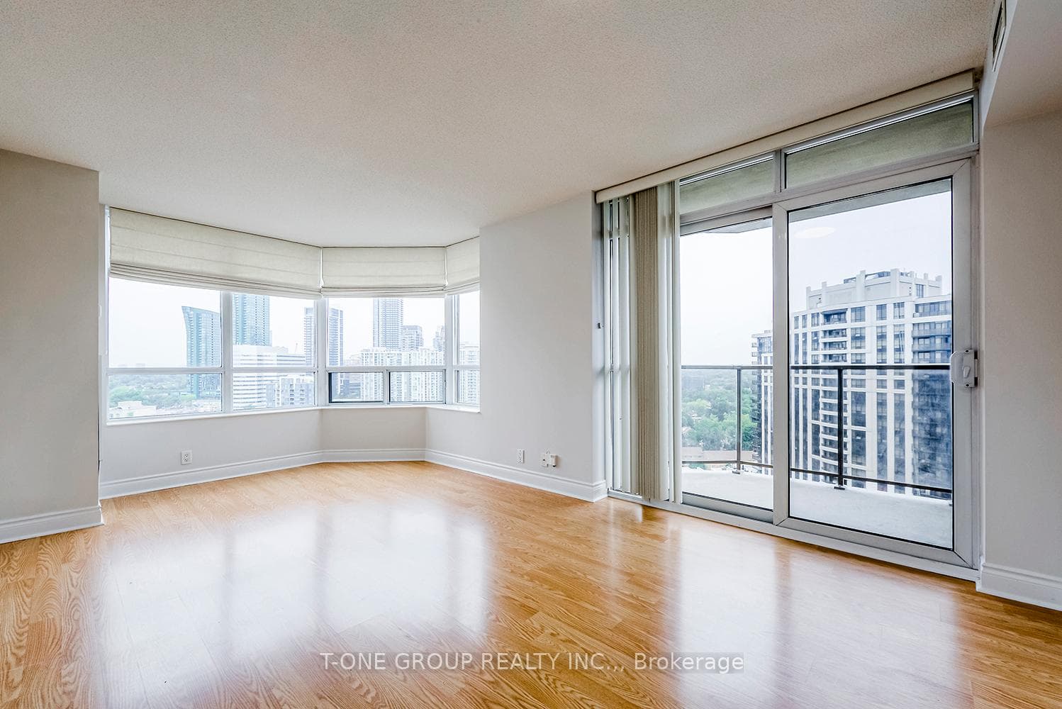 80 Harrison Garden Boulevard Unit 1716 photo 10