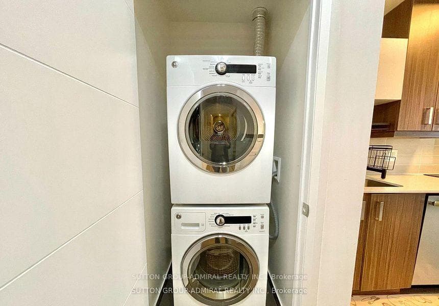 18 Uptown Drive Unit 310 photo 16