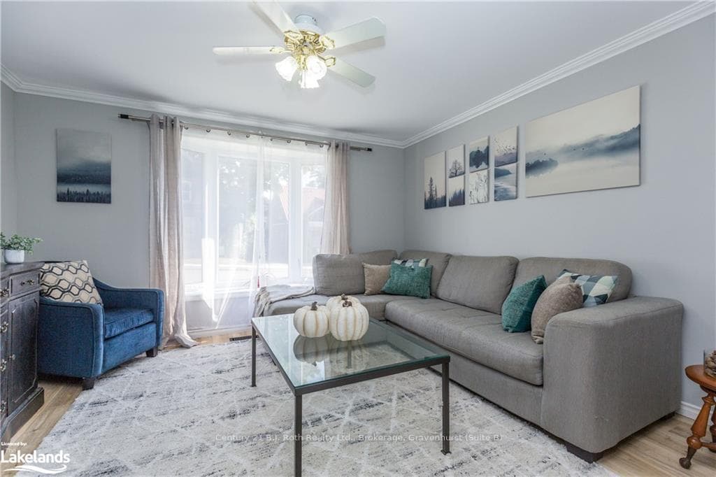 61 O'BRIEN Street photo 15