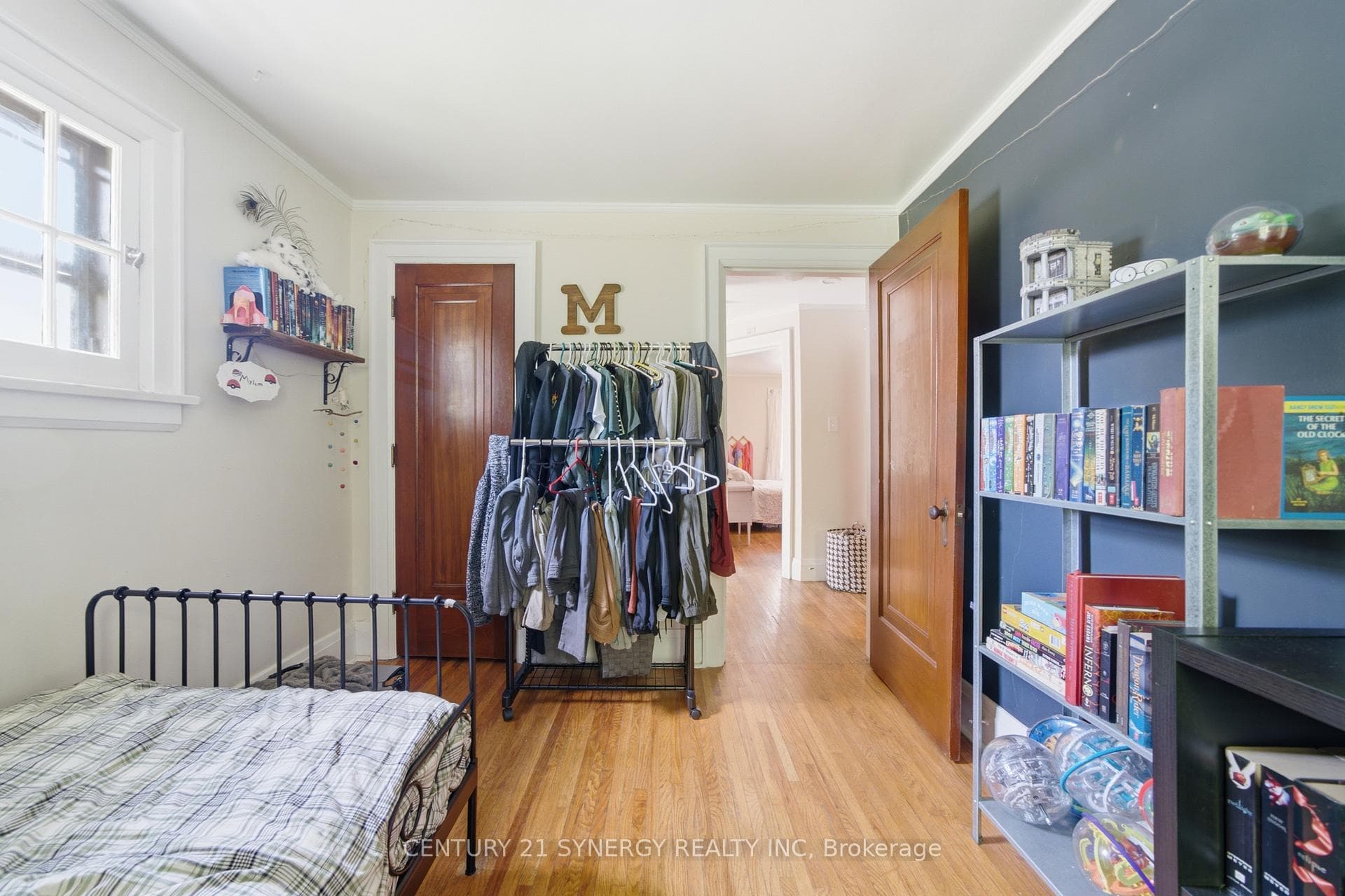 207-209 Foster Avenue photo 24