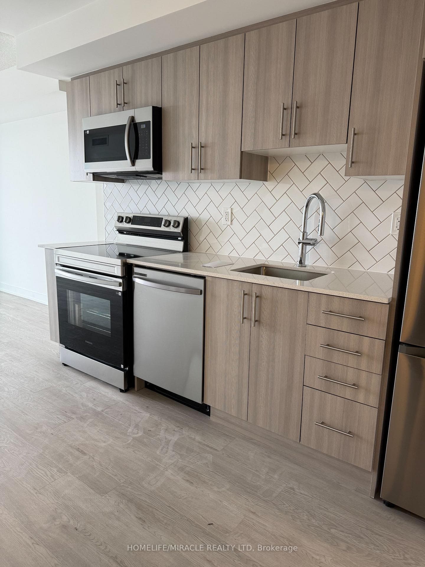 1010 Sandy Beach Road Unit 1306 photo 2