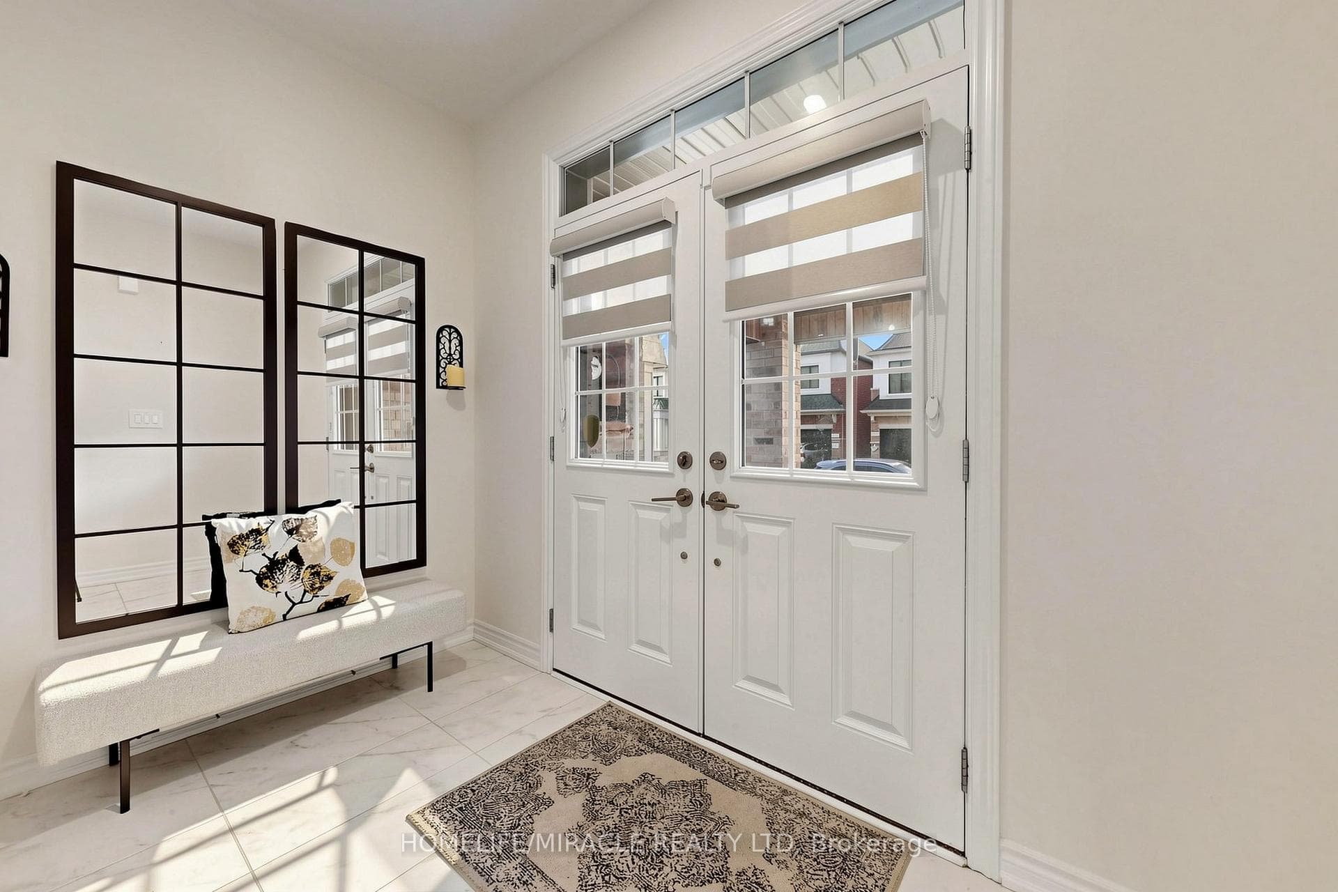 1492 Kitchen Court photo 4