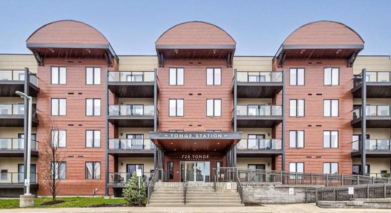 720 Yonge Street Unit 403 photo 1