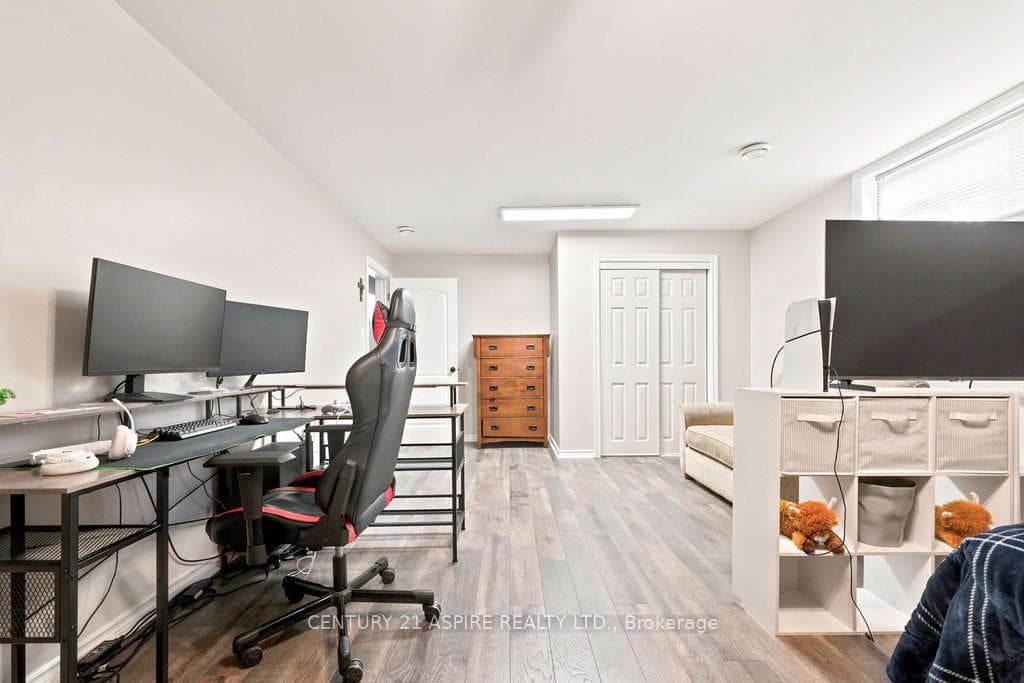 48 Plum Tree Lane photo 45