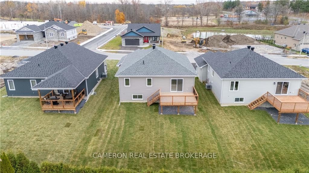 16 FORRESTER Way photo 13