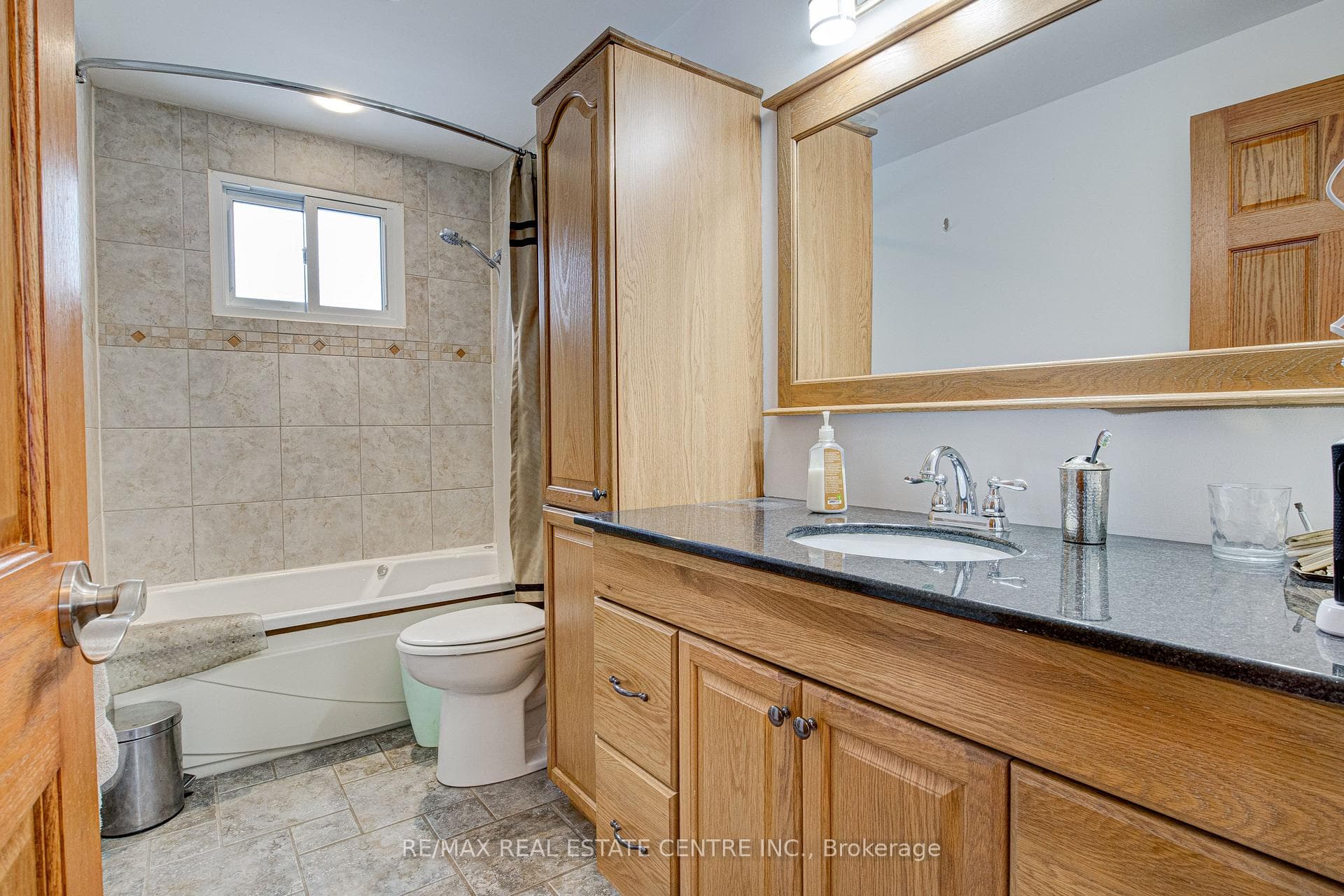 74 Elm Ridge Drive photo 11