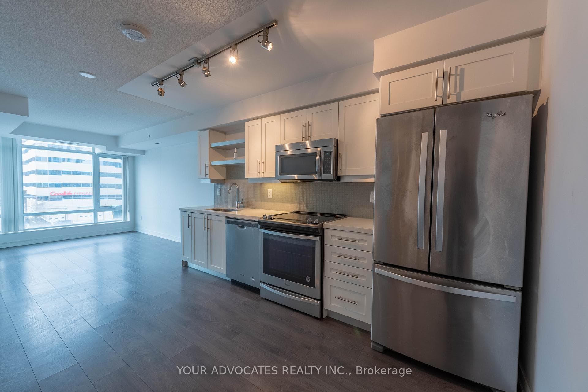 525 Adelaide Street Unit 509 photo 11