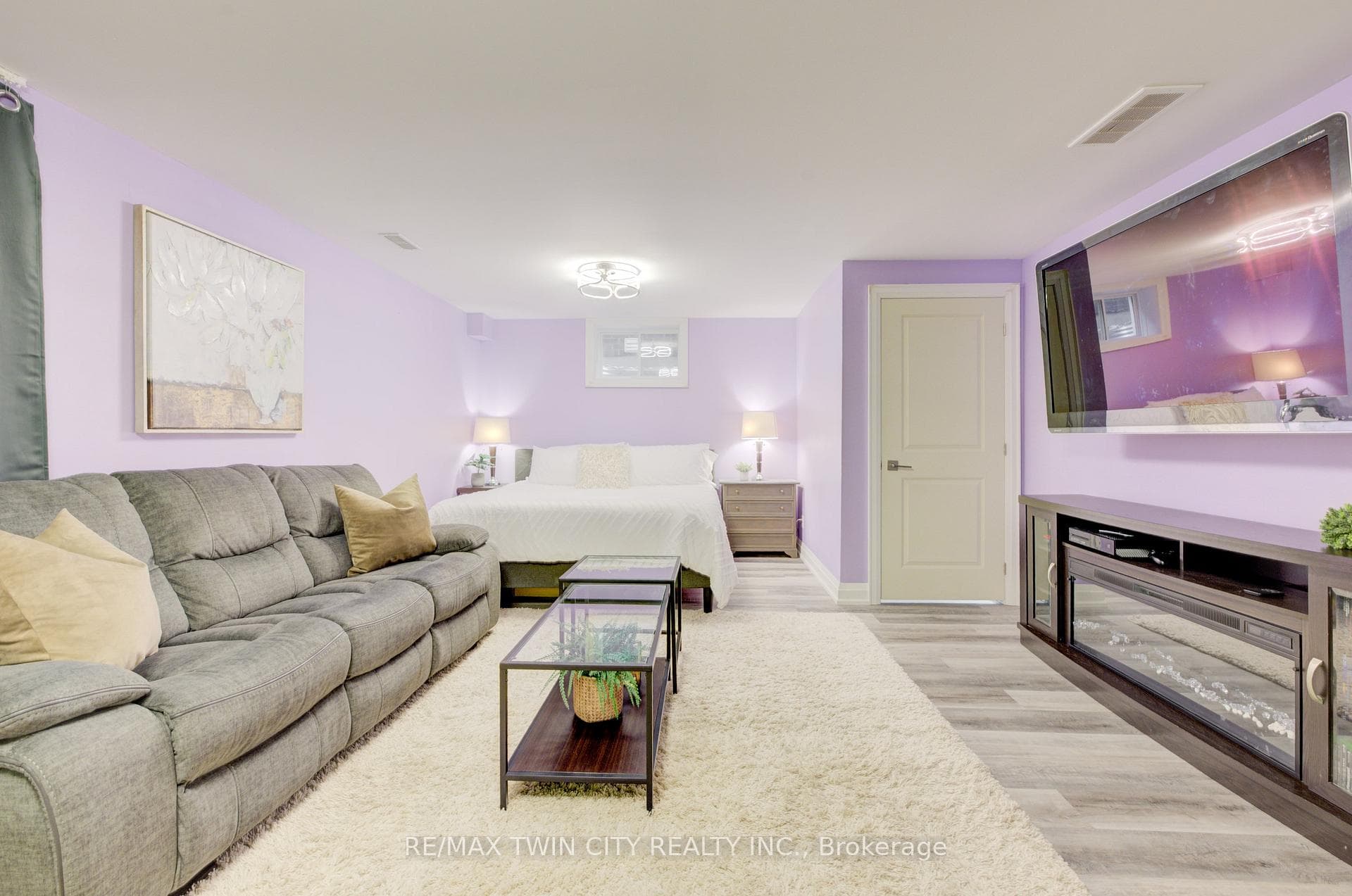 131 Woodberry Crescent photo 39