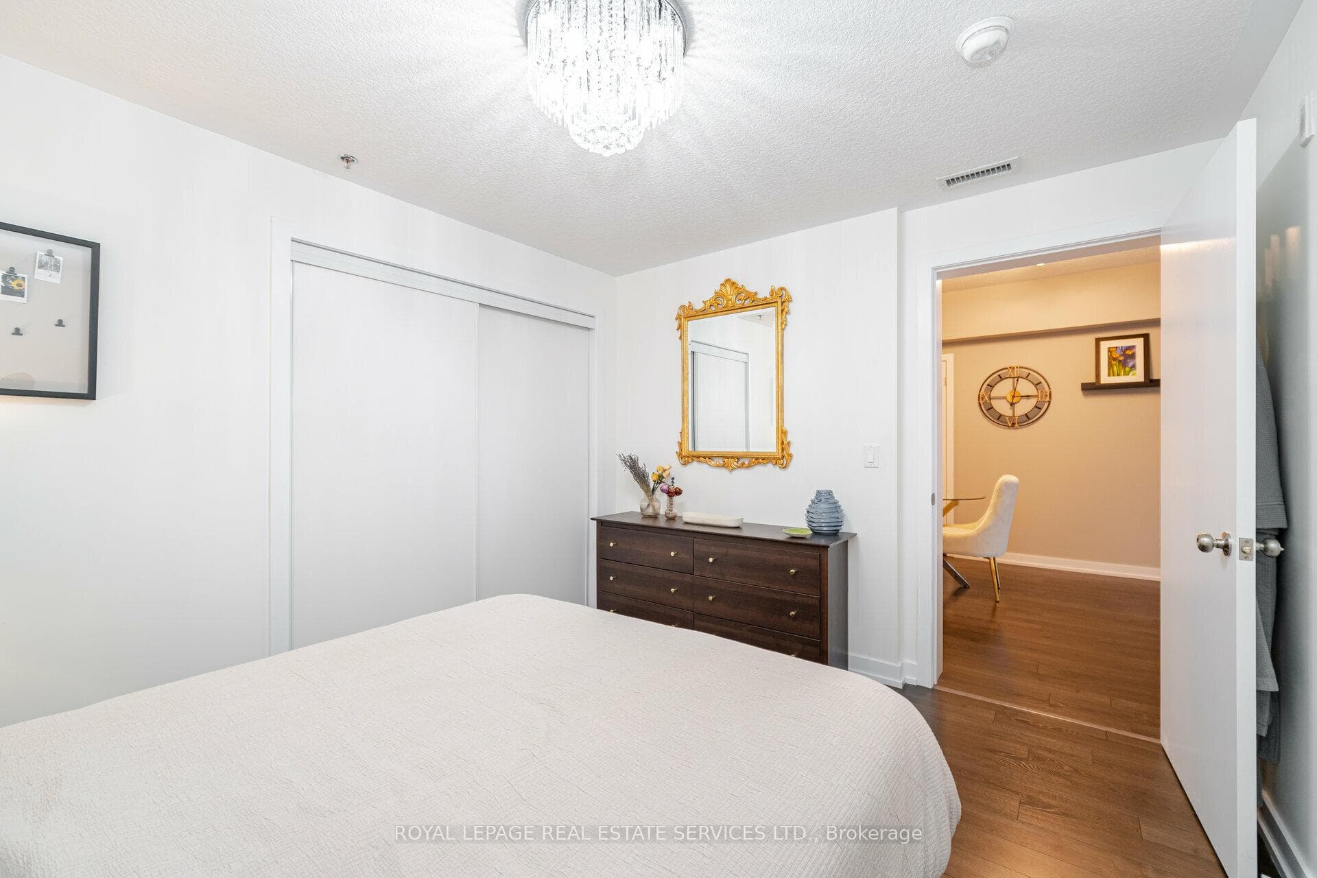 2486 Old Bronte Road Unit 328 photo 23